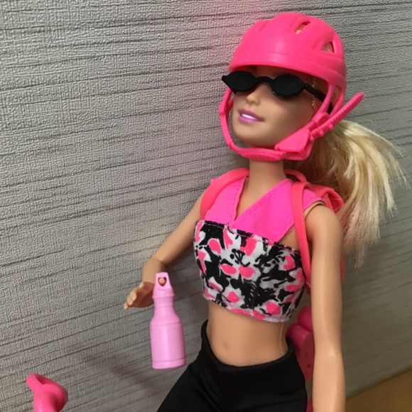 Barbie Doll and Bicycle - Picture 2 of 8